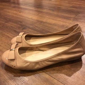 Cole Haan flats 🎀